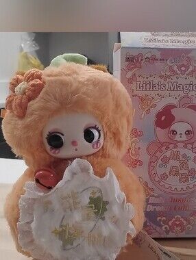 Lilla's Magic Peach Plush Doll - Peach Orange